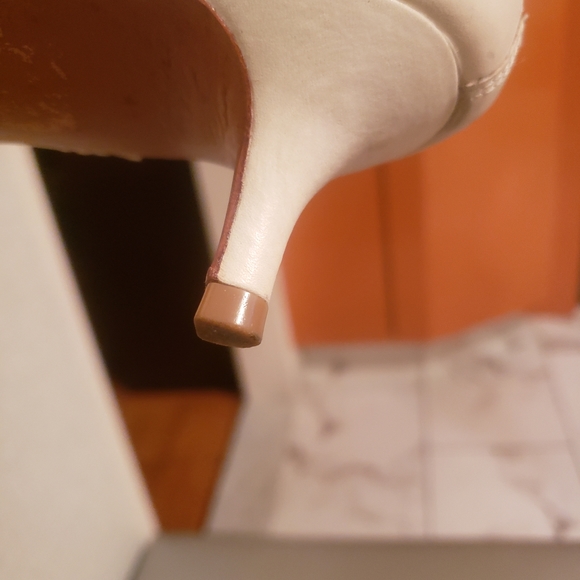 Women leather shoes - Picture 8 of 9